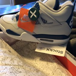 Jordan 4 Military Blue AUTHENTICATED