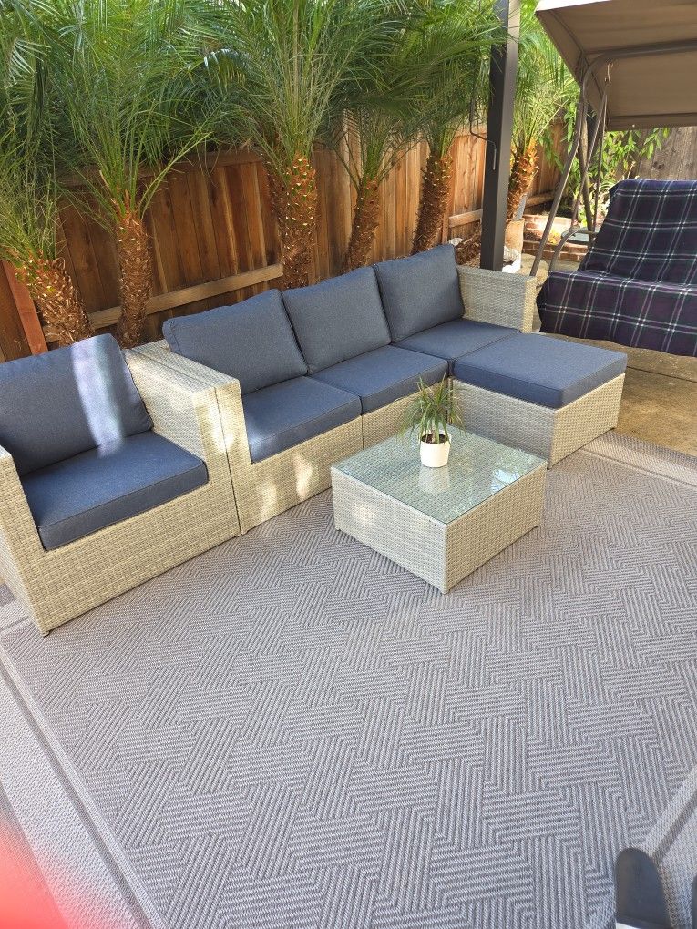 Patio. Outdoor Furniture.