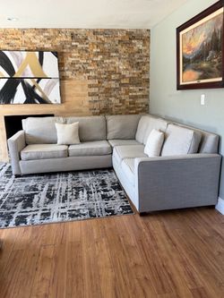FREE DELIVERY🚚 Large Modern Corner Sectional Sofa