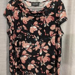 Women's Blouse - Floral