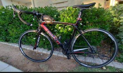 Giant Carbon Road Bike TCR M/L