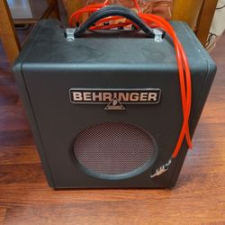 Behringer Bass Amp