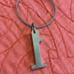 Shiny Silver Heavy Lower Case Letter "i" Key Chain Wire Twist Open/ Close Clasp