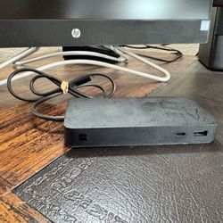 Microsoft Surface Thunderbolt 4 Dock