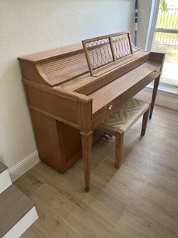 Acrosonic Piano