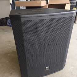 Electro-Voice 18" ELX 200 Powered Subs