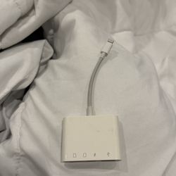 Lightning Multiport Adapter (SD Card, USB, Charging)