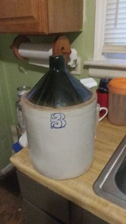 Vintage 5 gallon ceramic jug