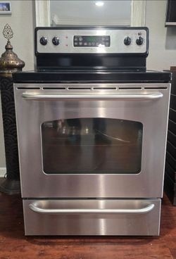 GE Electric stove & Microwave