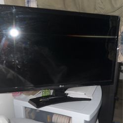 24 Inch LG TV
