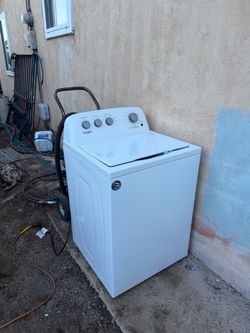 Whirlpool White Top Loading Washer For Sale $200 Or Best Offer