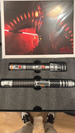 Darth Maul Lightsaber (Limited Edition)