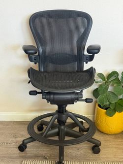 Herman Miller Aeron Drafting Stool - Fully Loaded - Size B