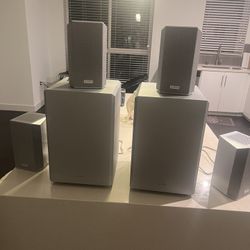 AWOL ThunderBeat Speakers