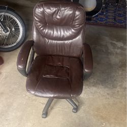 $1 Faux Leather Rolling Chair