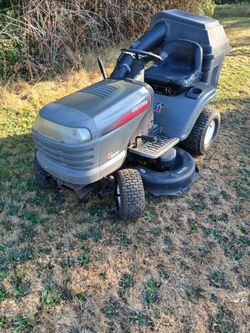Craftsman LT1000 Riding lawnmower