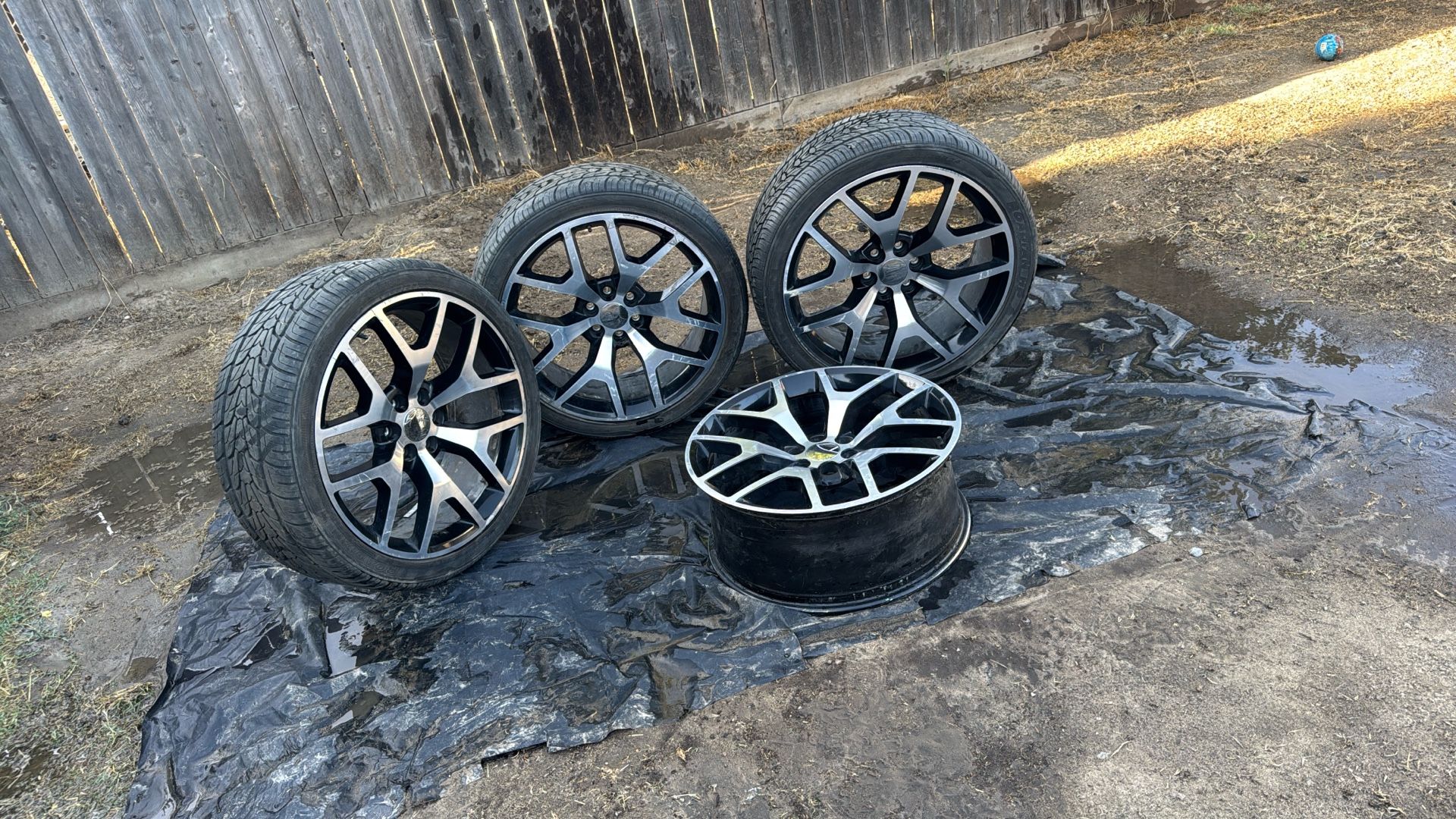 6 Lug 24’ Rims