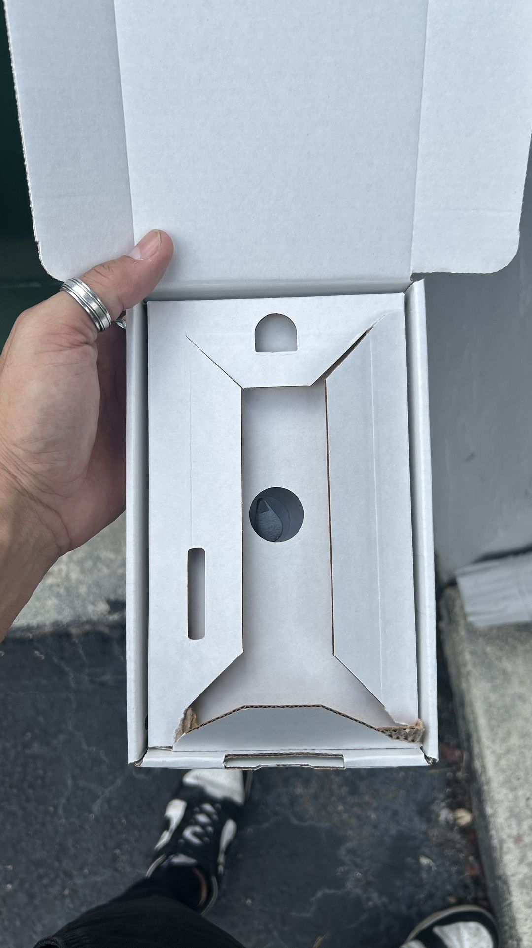 📦 iPhone 13 Shipping Box - Original Packaging - $10