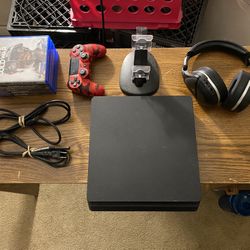 Playstation 4 (PS4) Bundle