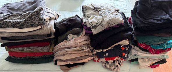 Maternity clothes