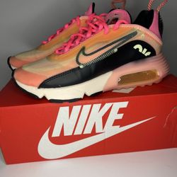 Running Shoes Nike Women Size 5
