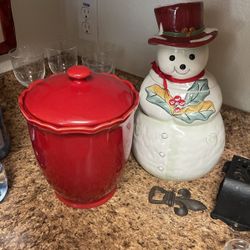 Pair Of Cookie Jars