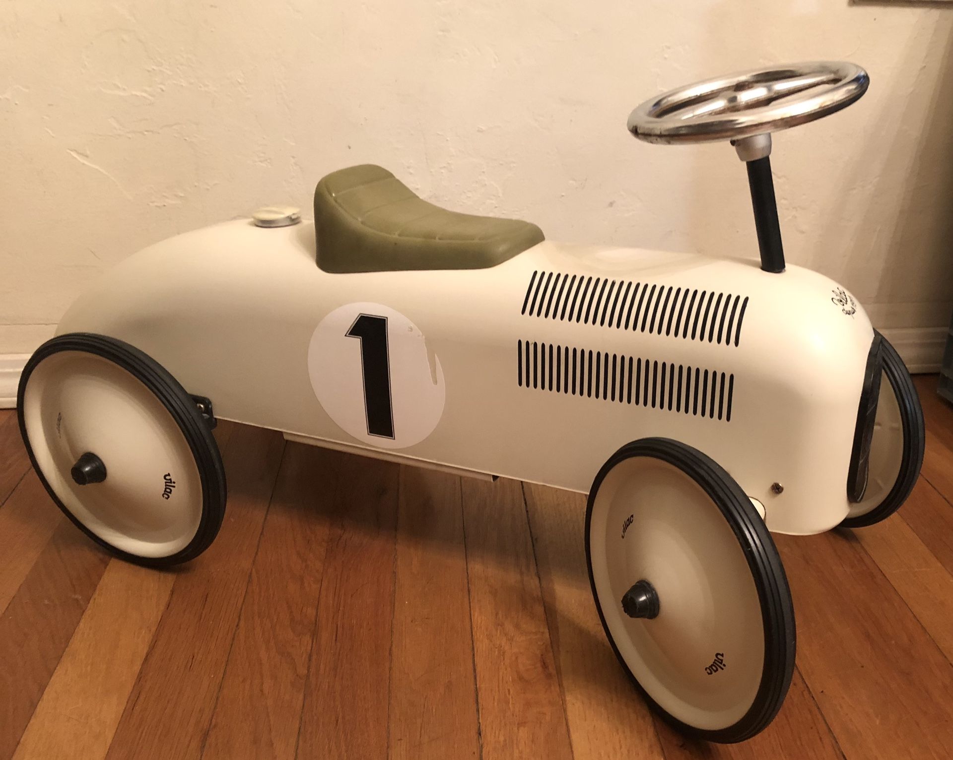 Vilac Depuis 1911 Ride-on Toy