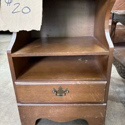 Side Table $20 (FINN HILL)