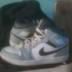 J MID 1s. Size 8