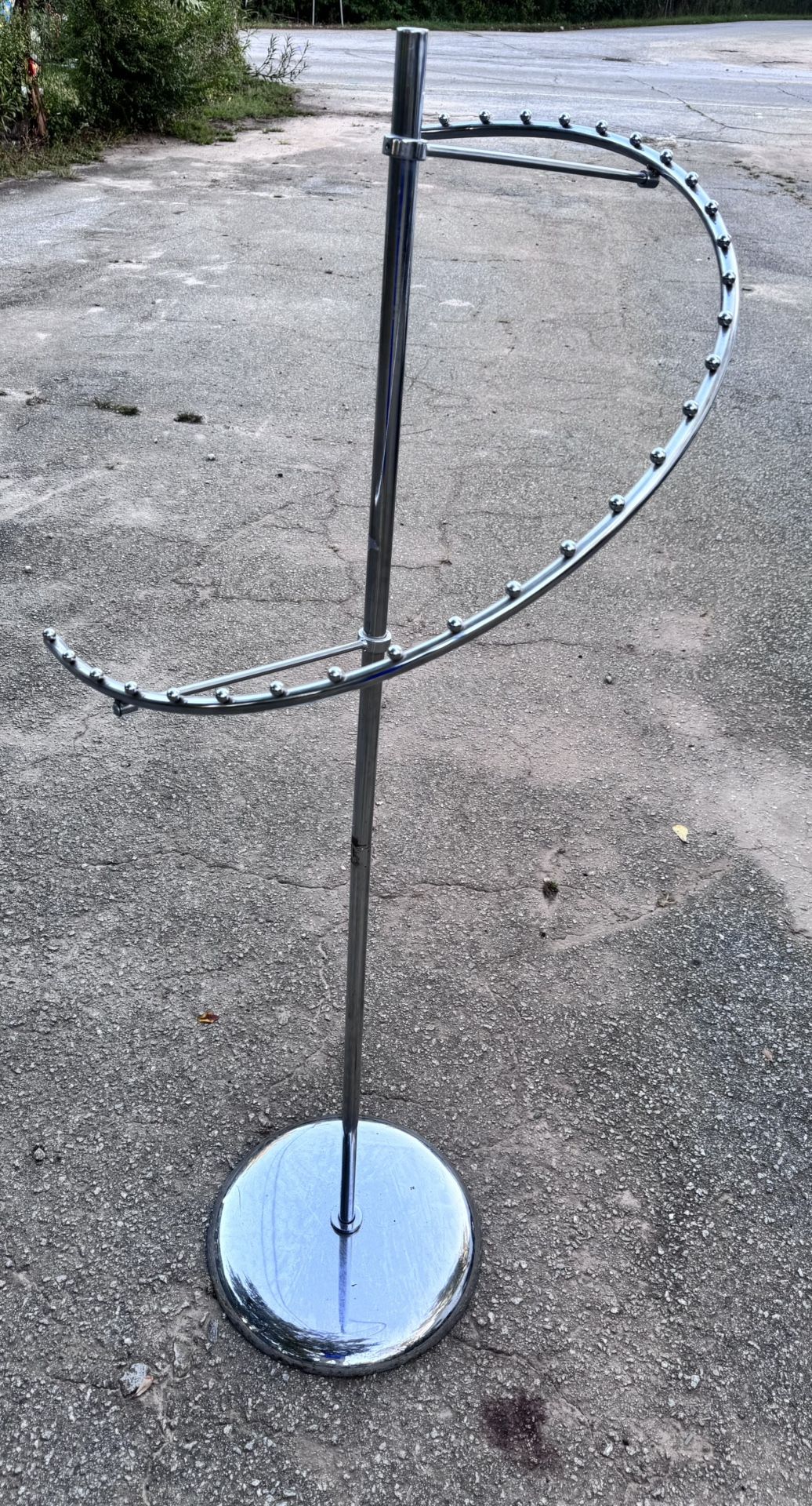 Spiral Clothing Rack 