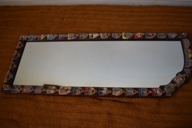 Wall mirror