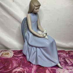 Vintage Lladro Spain Women Sitting With Cat