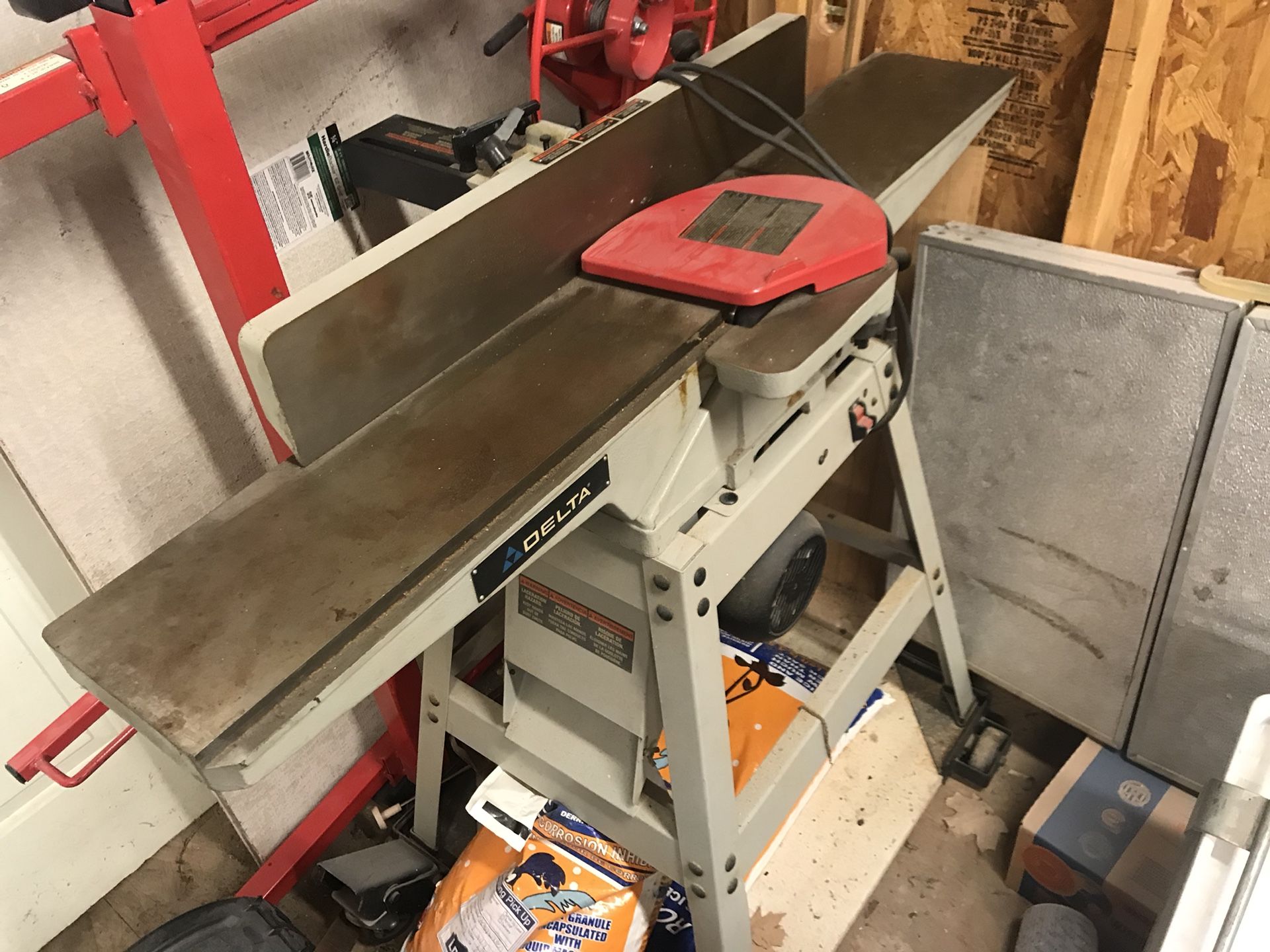 Delta JT360 6 Jointer with Stand for Sale in Burlington NC OfferUp