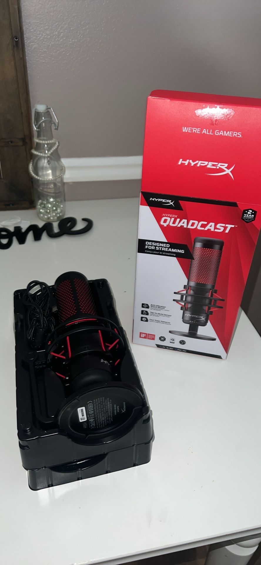 Microphone. Hyper X Quadcast