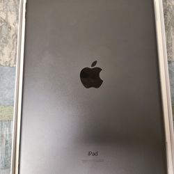 2020 Apple iPad 8th Gen