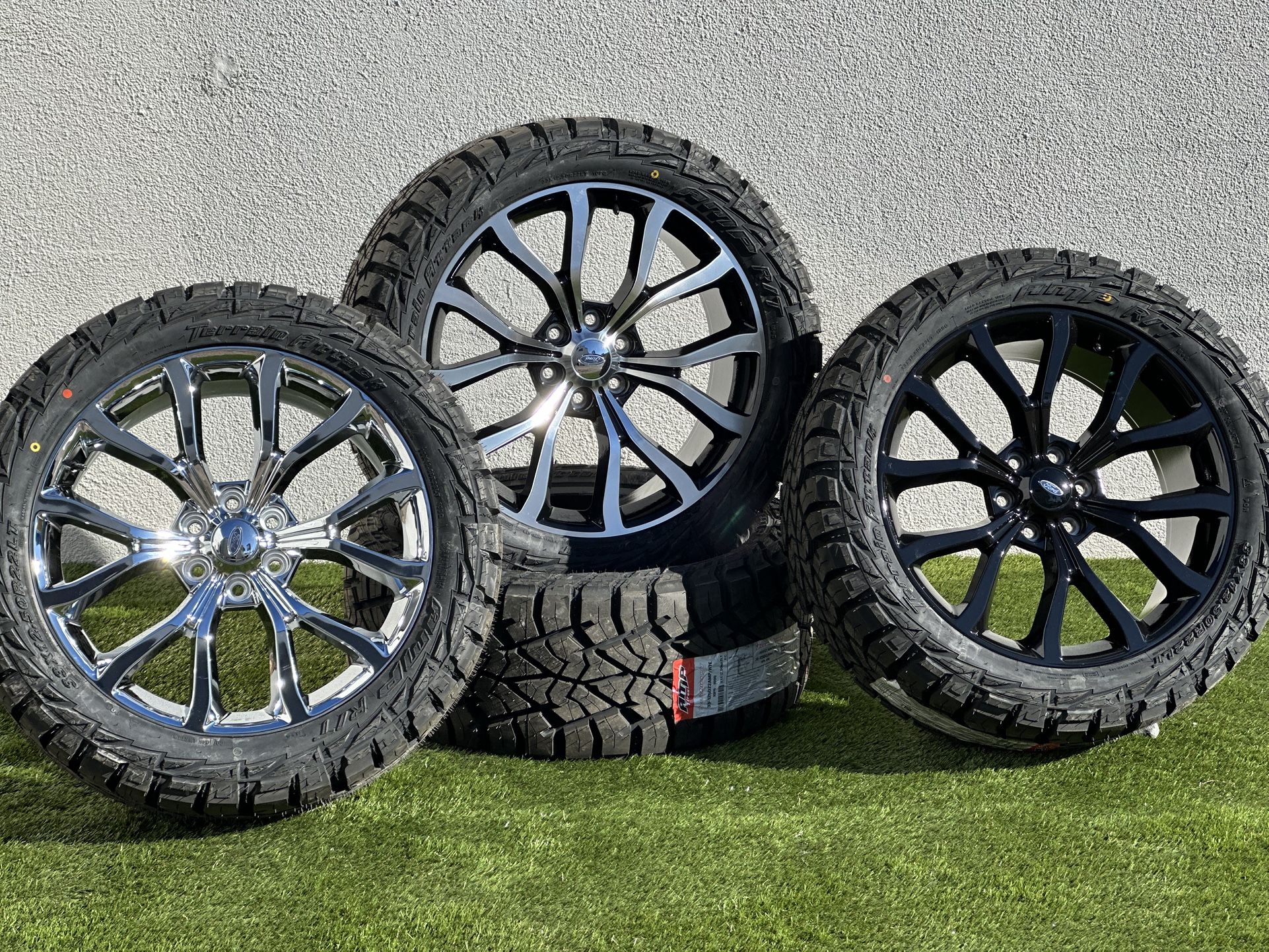 New 22” Ford F-150 rims 6 lug 6x135mm Expedition wheels AMP 33x12.50R22 R/T Tires F150