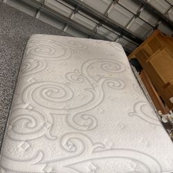 Full Size Mattress