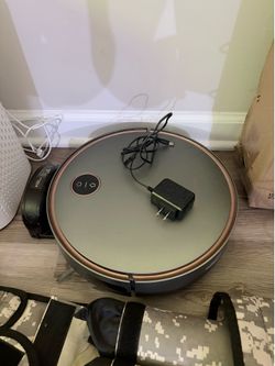 Robot Vacuum Cleaner with Charging Base – Works Great