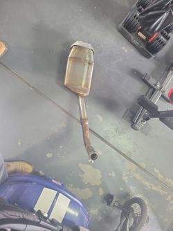 OEM Parts Honda CBR600RR ABS - Exhaust