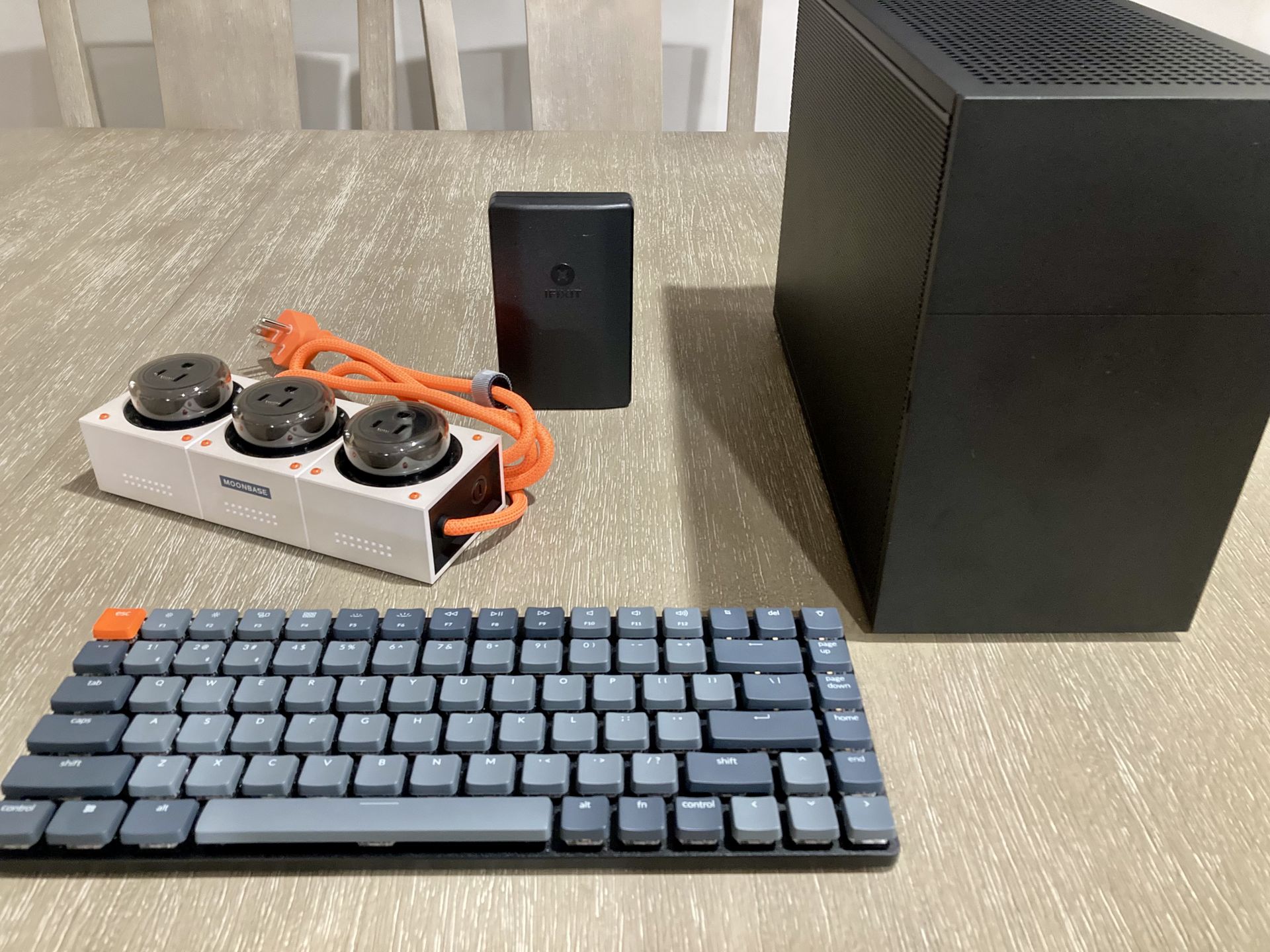 Custom build PC (small factor)