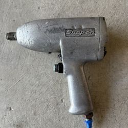 Snap on impact gun