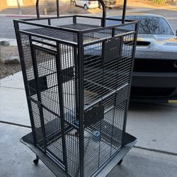 Large Parrot cage 