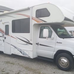 2013 Thor Motor Coach Four Winds M-28Z