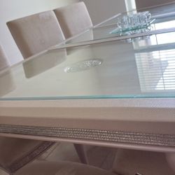 Ashley Stewart Dining Room Table Eight Chairs Fairly New Diamond Crush Table