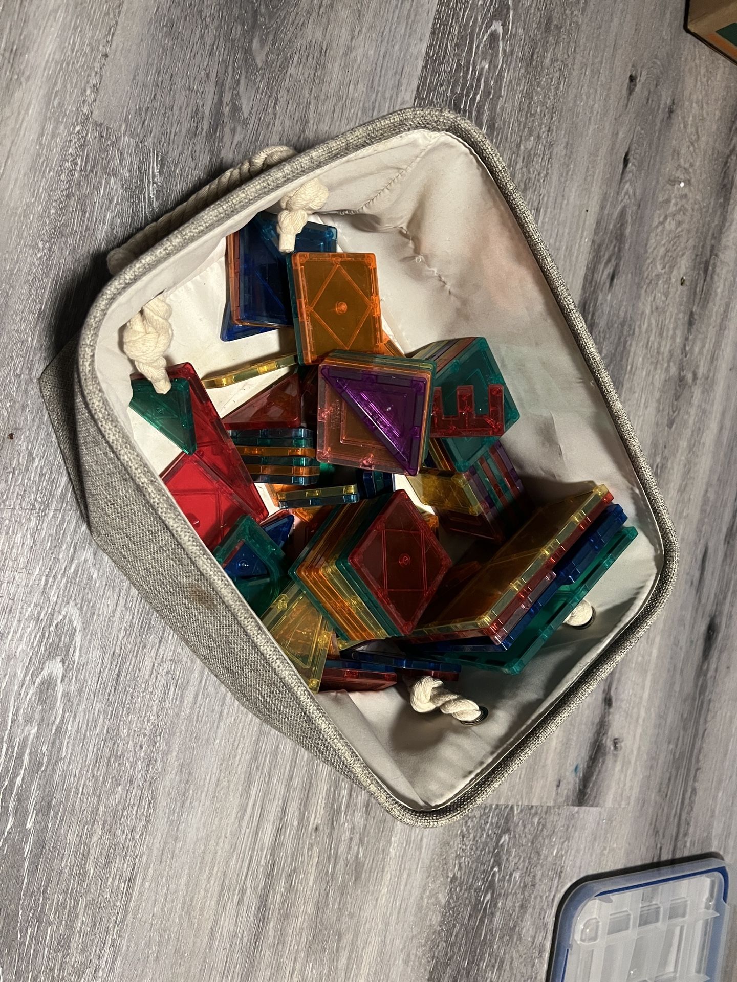 Magnetic Blocks