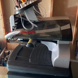 Melco Bravo 16-Needle Professional Embroidery Machine $5,000