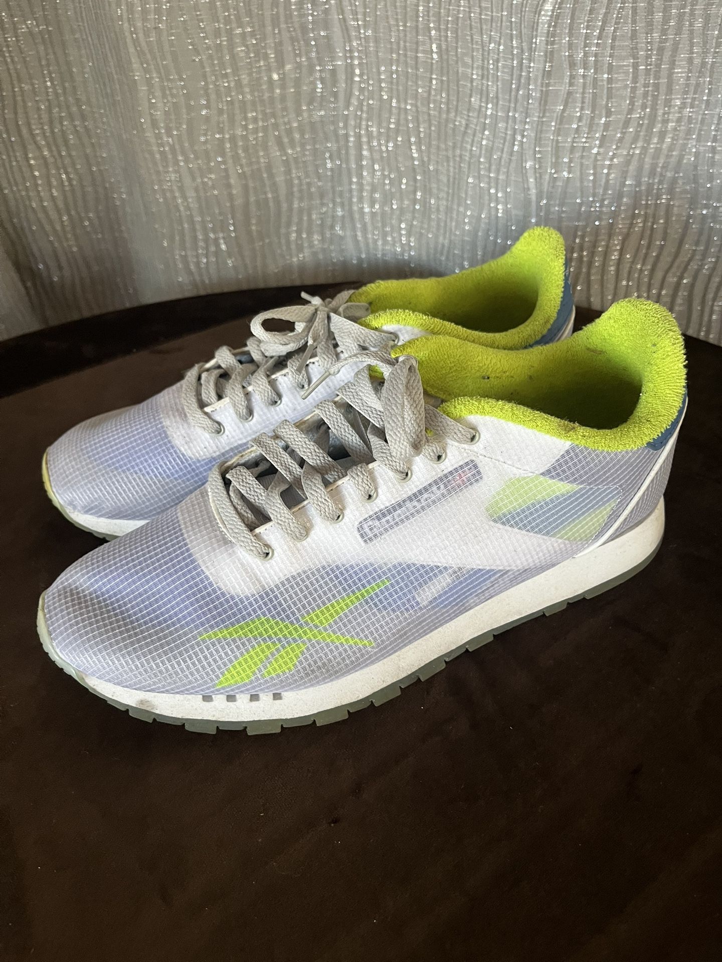 Reebok Shoes Pre-owned Size 10.5 Men’s