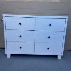 Dresser White 6-Drawers 