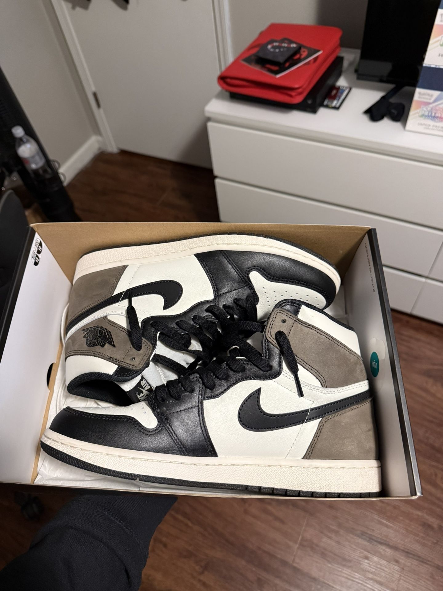 Jordan 1 High Mocha Size 10