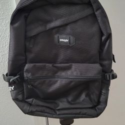 Oakley Street Backpack